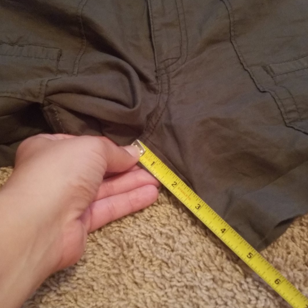 Old Navy shorts - Picture 5 of 5